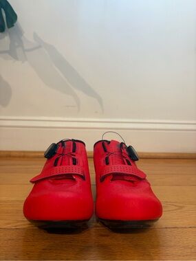 Bontrager Circuit Road Cycling Shoes Red Sz 6.5/39.5